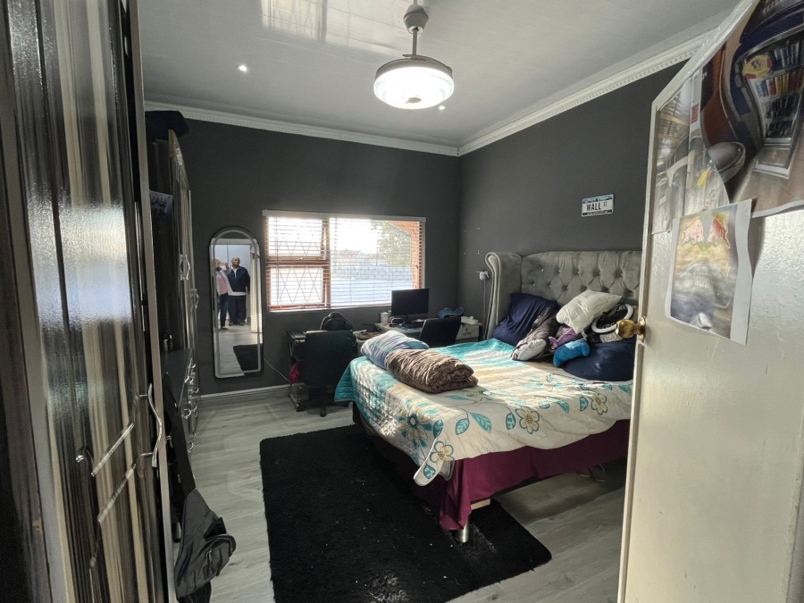 6 Bedroom Property for Sale in Rosemount Eastern Cape